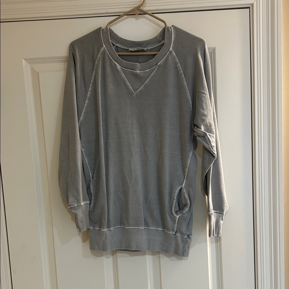 Zenana Outfitters Light Gray Crewneck